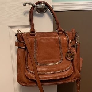 ✨SOLD✨MICHAEL Michael Kors (Large)Naomi Satchel
